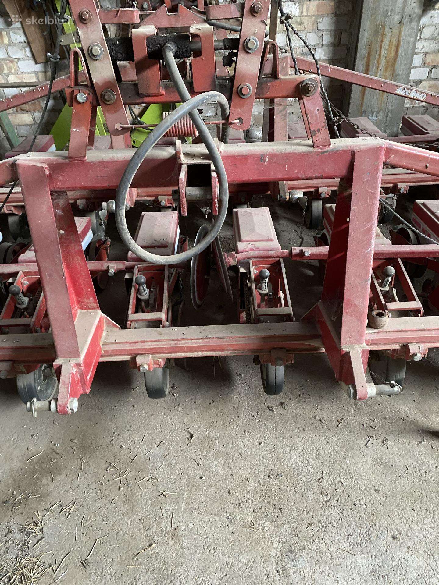 Amazone 1,6, other