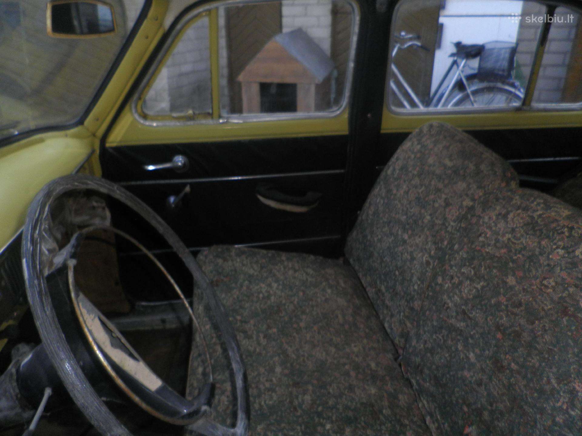 Moskvich 407, Седан