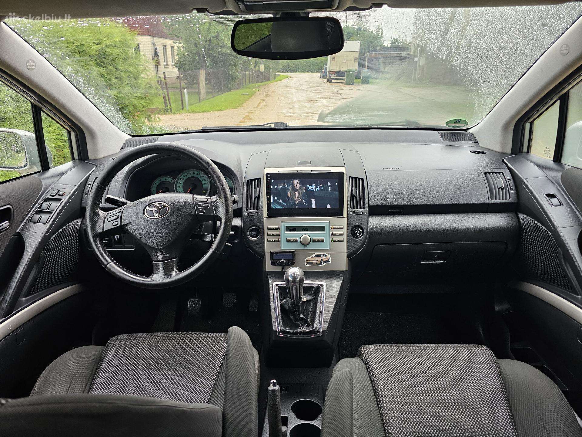 Volkswagen Passat, Хэтчбек