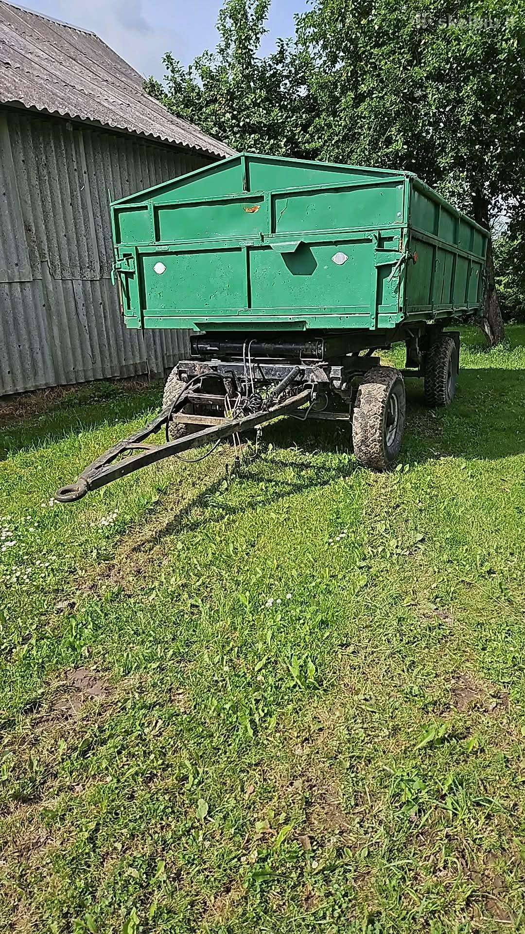 Volvo 830, kombaini