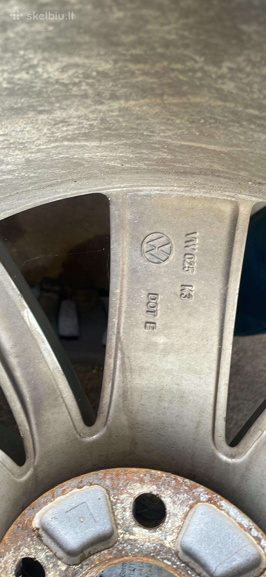 Volkswagen, light alloy, R18