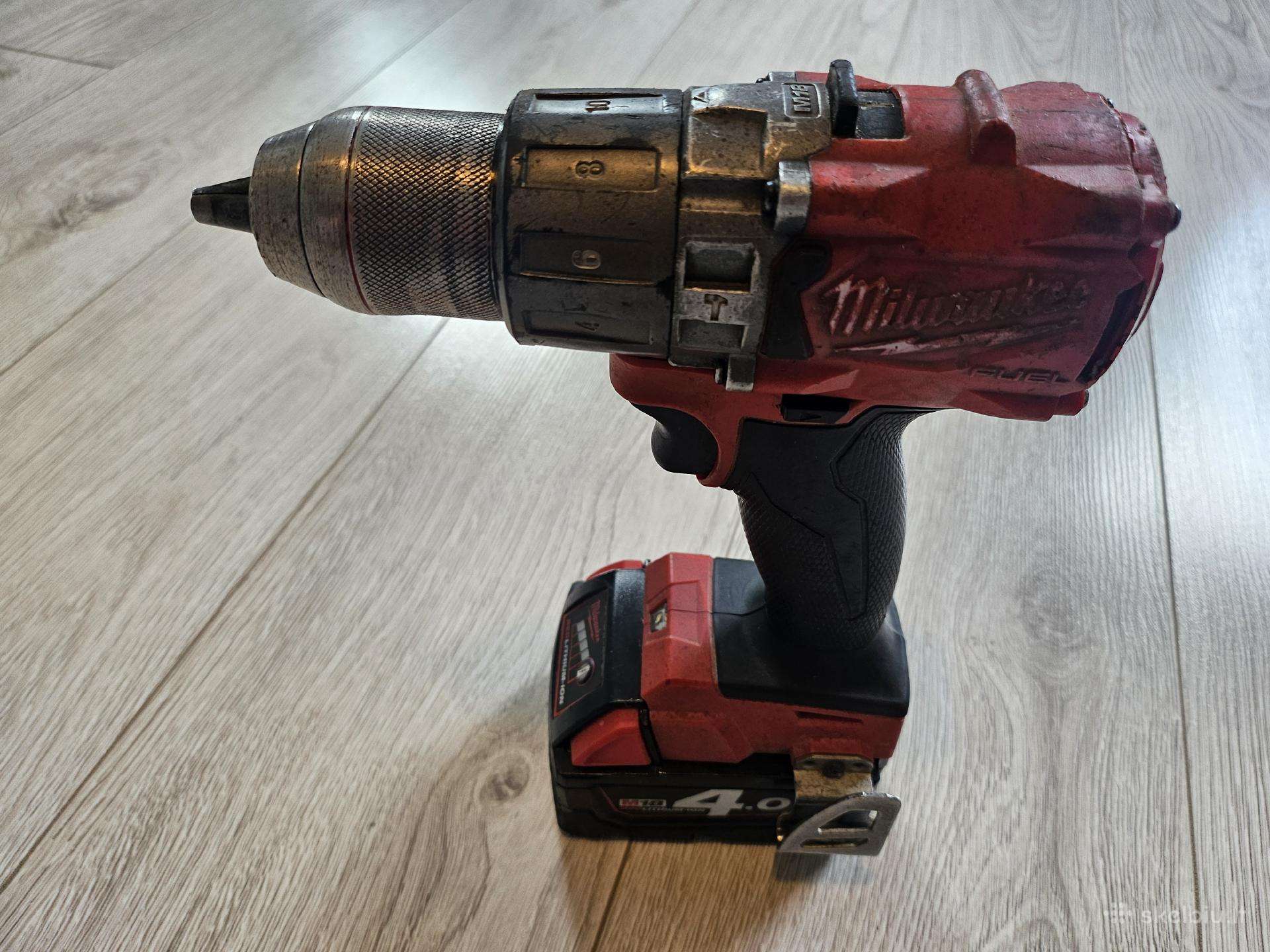 Milwaukee m18 fpd2, Milwaukee 4ah akumuliatorius