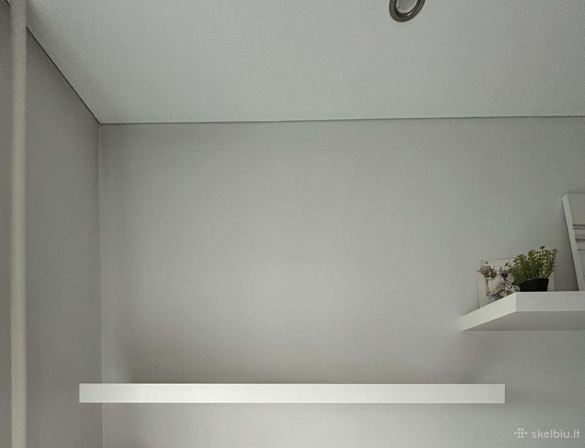 Ikea sienines lentynos