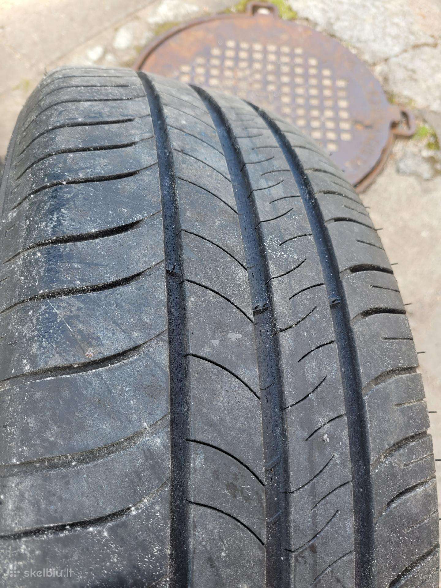 Michelin, universalios 215/60 R16