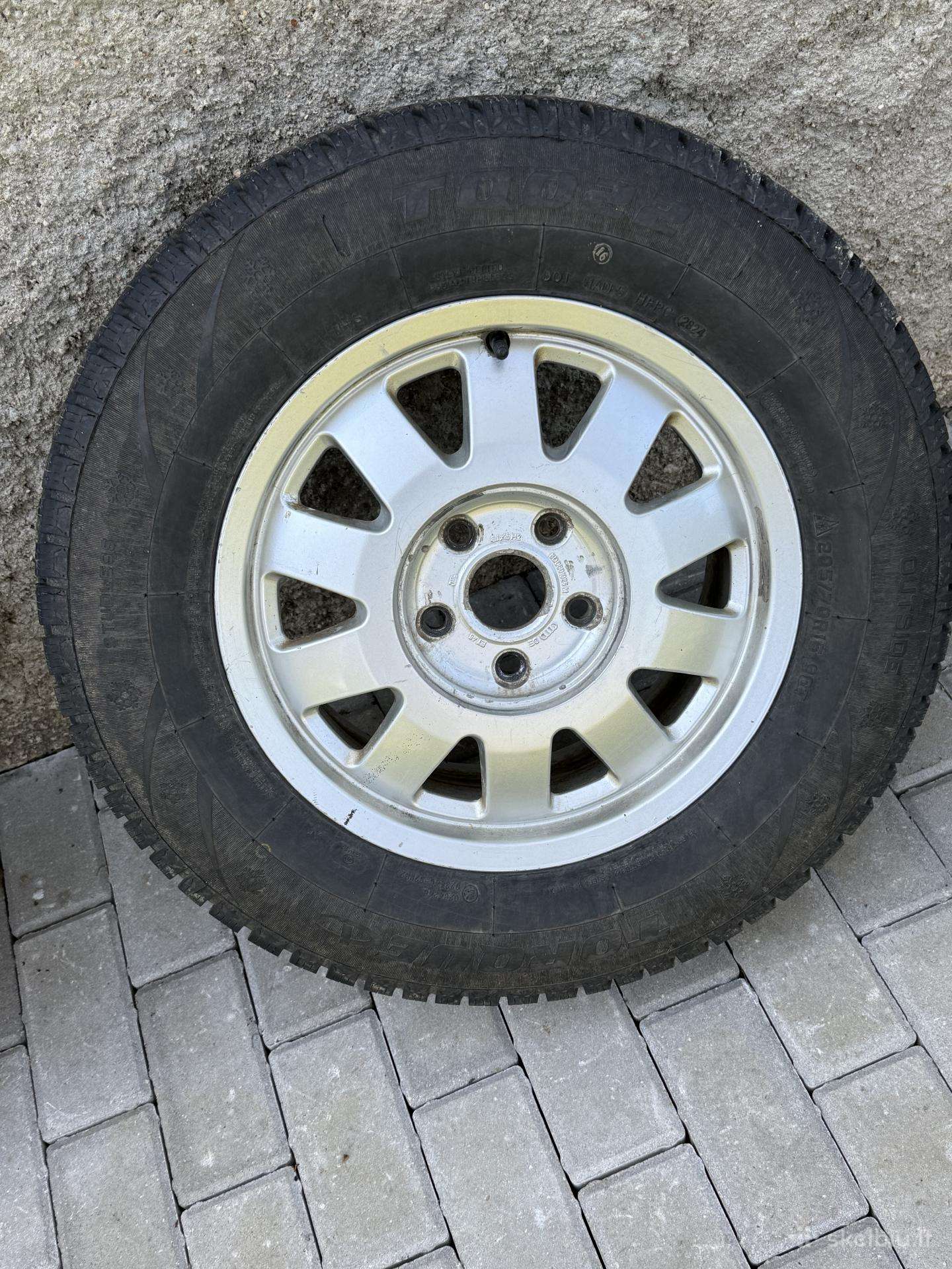 Barum, winter 205/70 R15