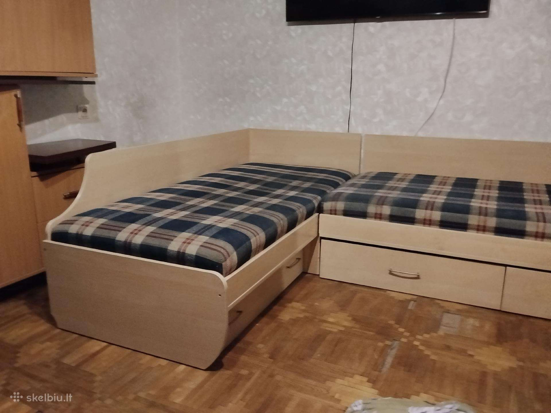 Kampas vaikų kambario