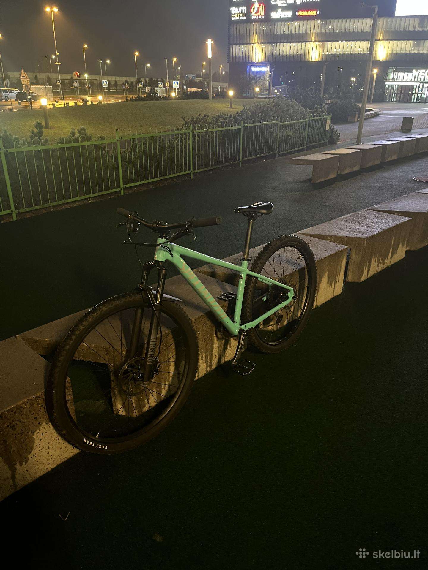Specialized dviratis