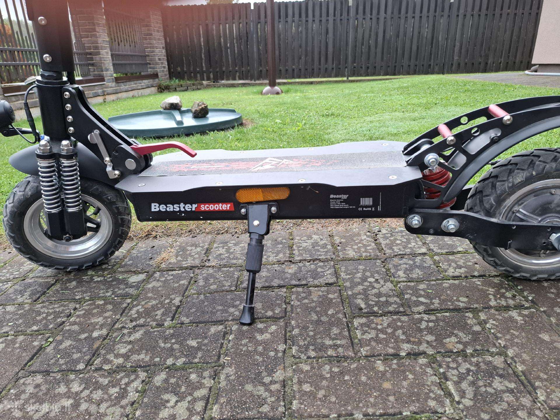 Электрический самокат Beaster Scooter
