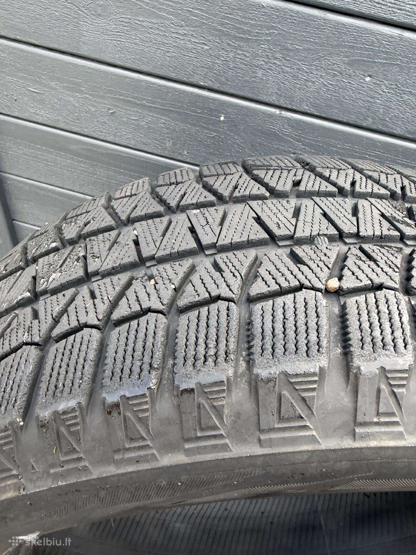 Bridgestone, žieminės 215/60 R17
