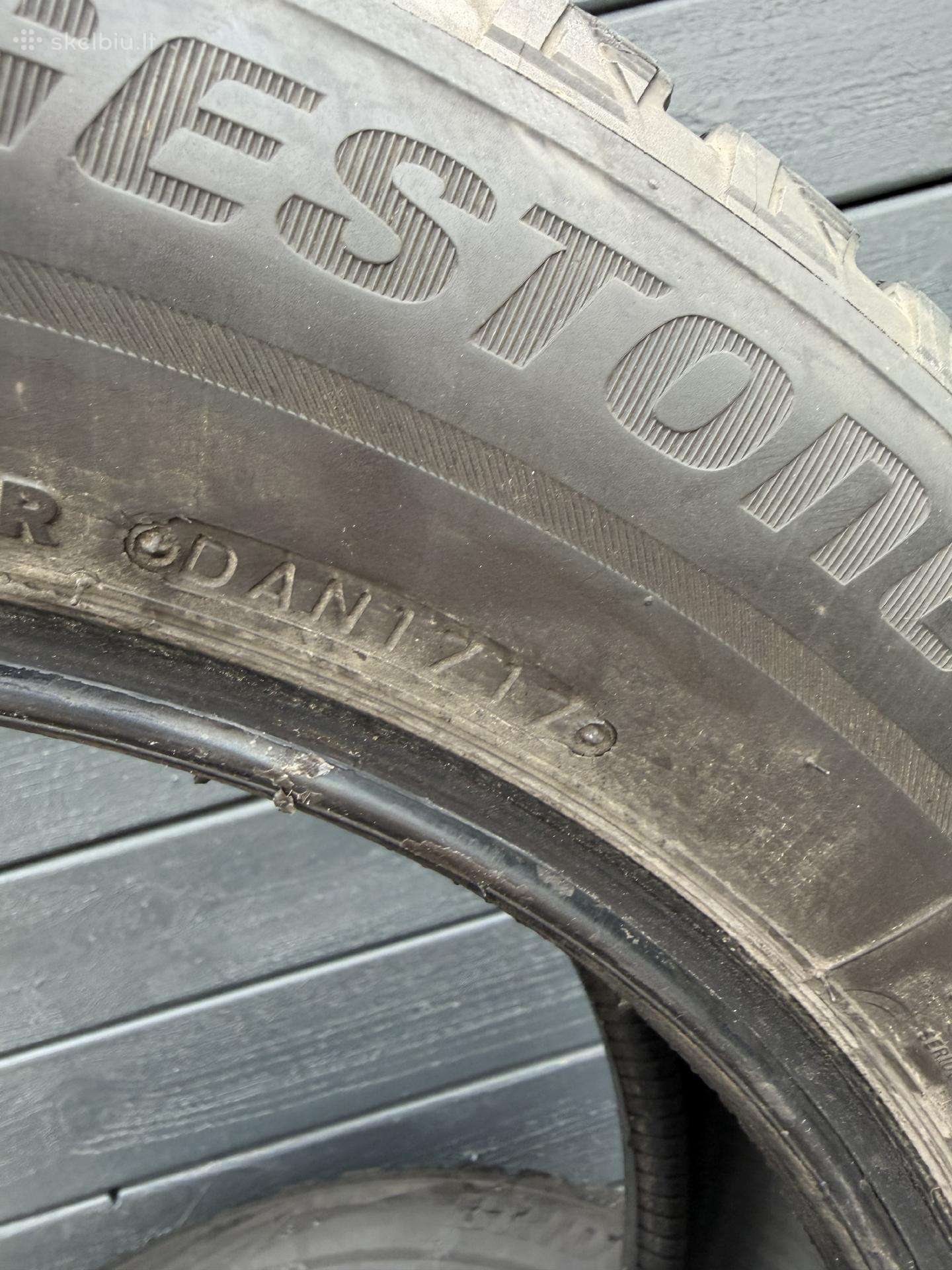 Bridgestone, žieminės 215/60 R17