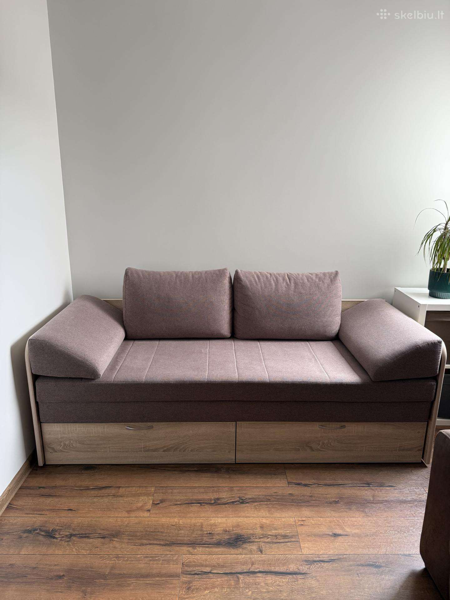 Transformuojama sofa-lova
