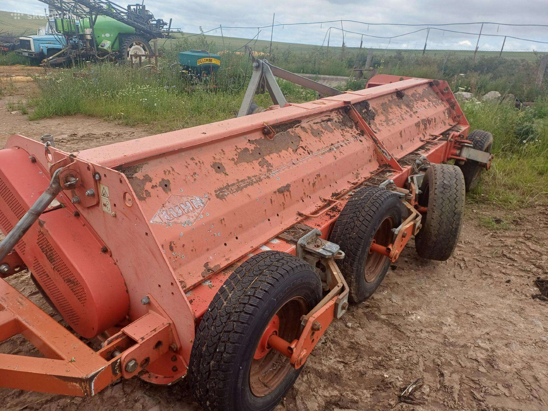 Kuhn 400, другое