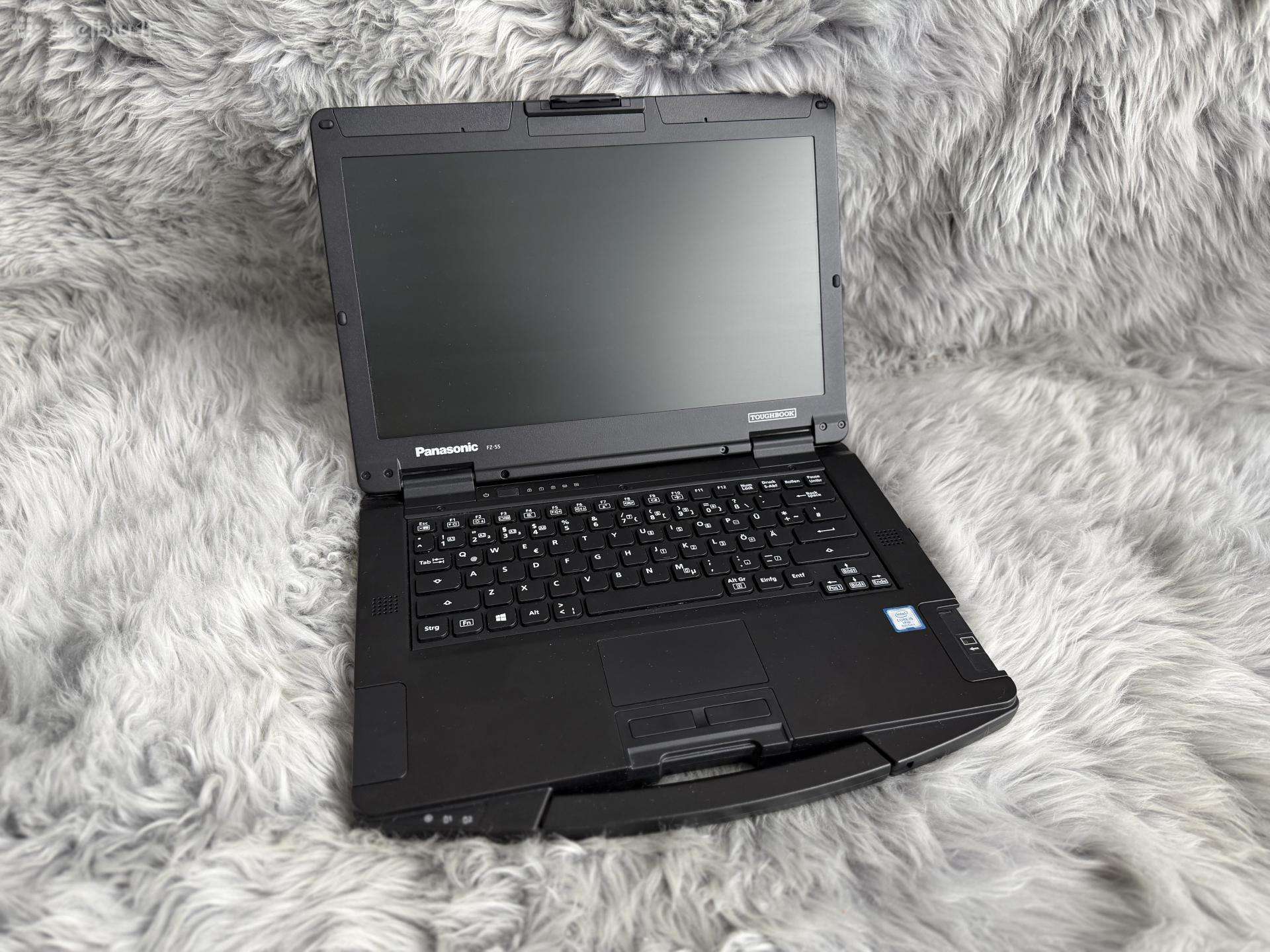 Panasonic Toughbook Fz-55 16 RAM 500 SSD i5 -8365u