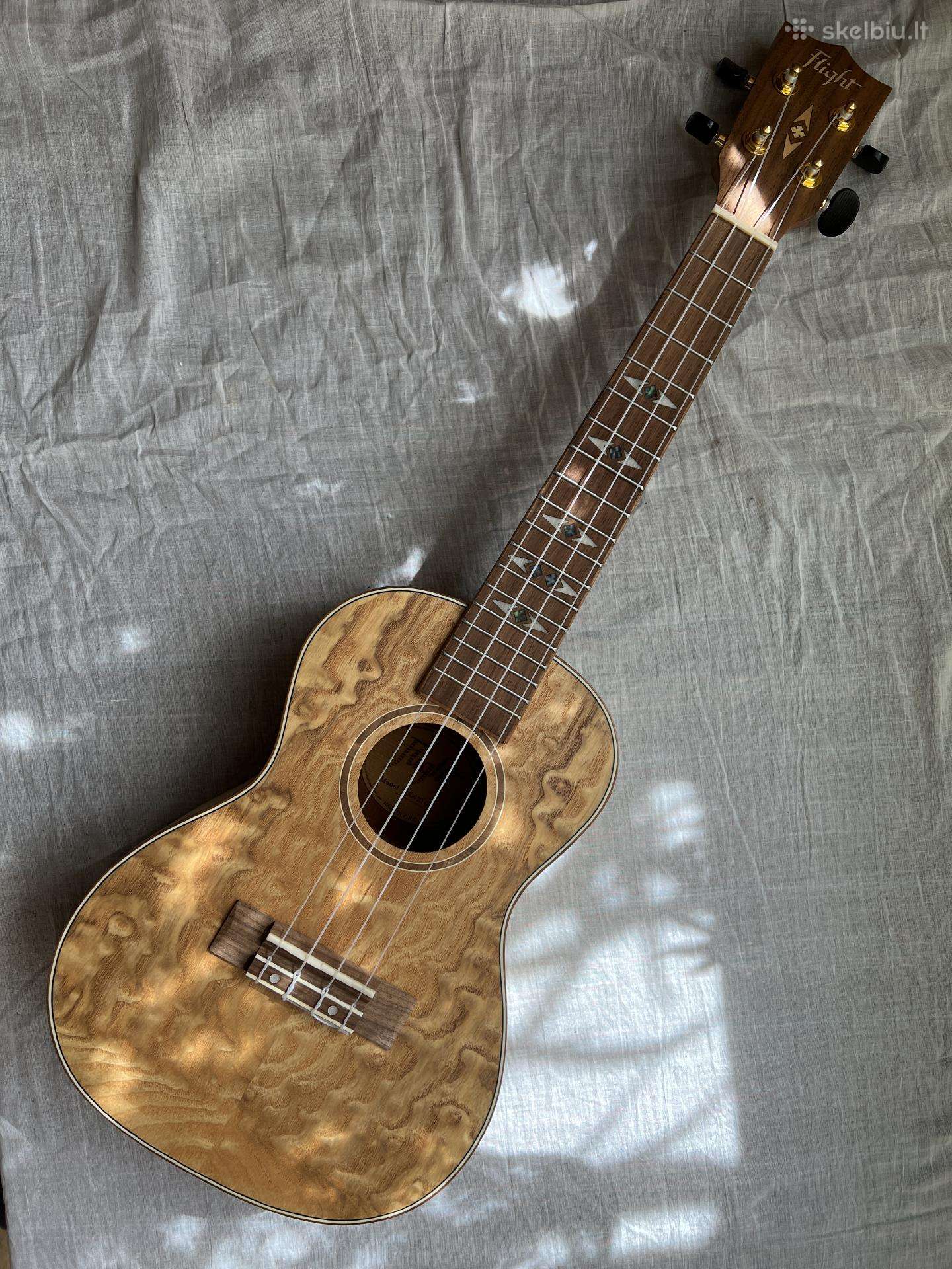 Ukulele