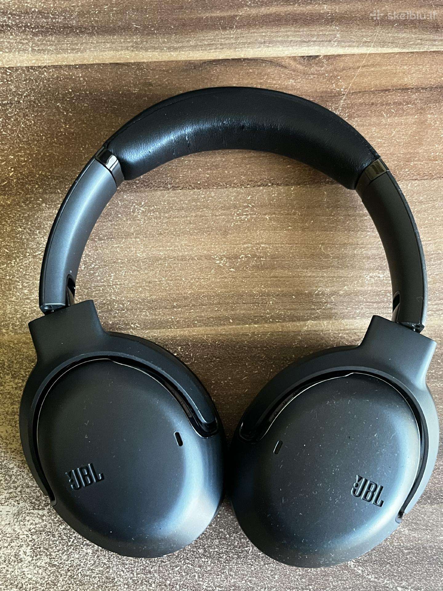 Jbl Tour One
