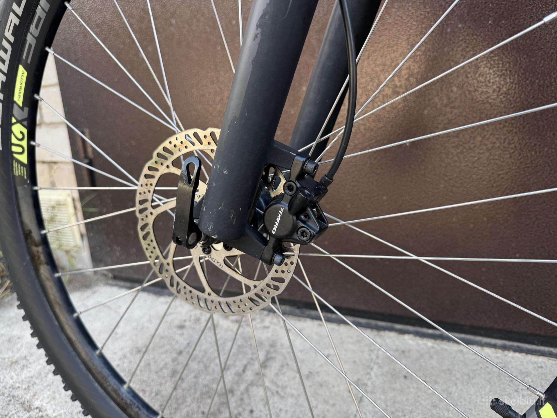 Mountain bike Cube 27.5″