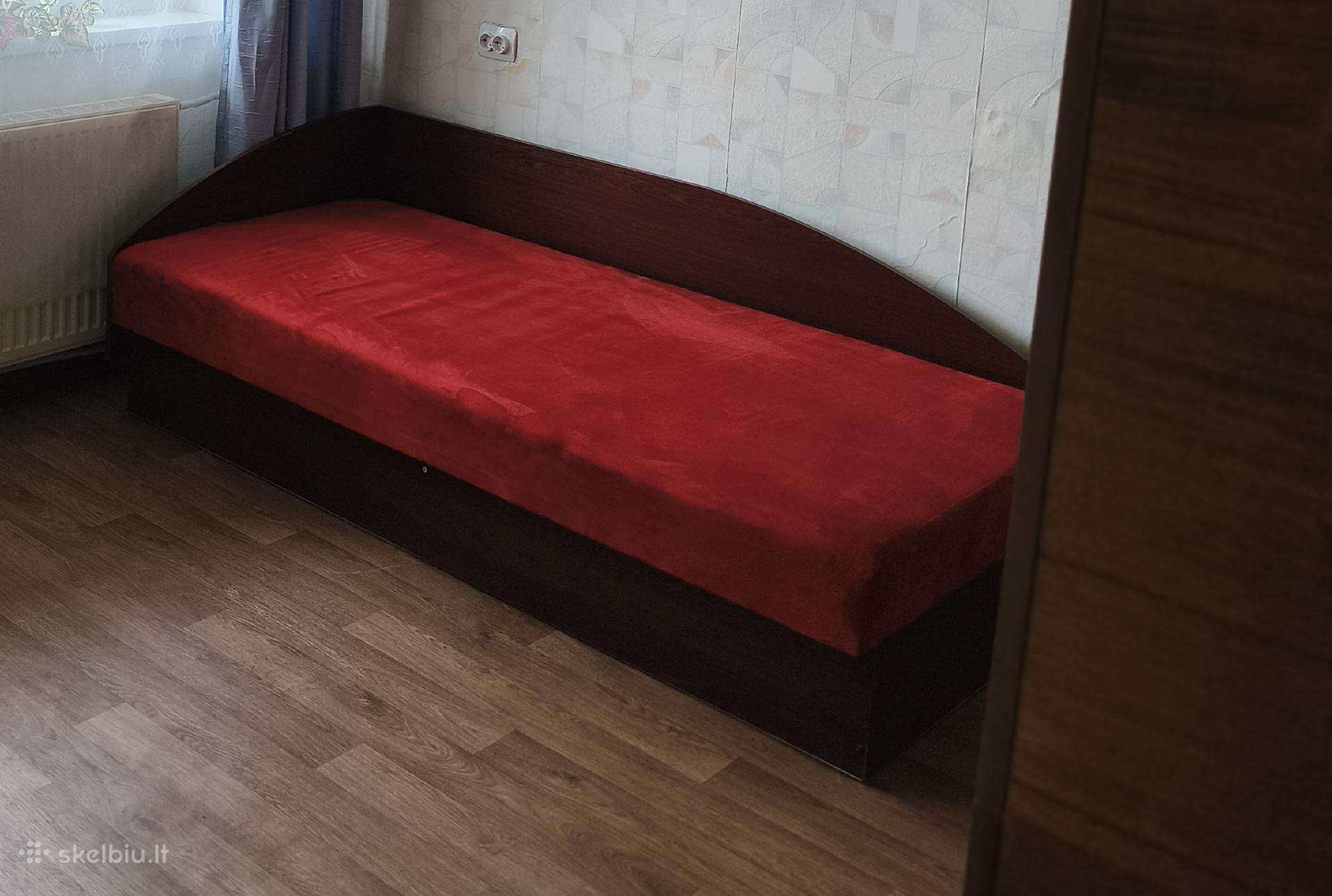 Dovanoju tachtą
