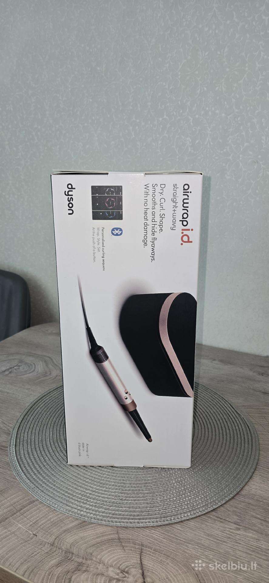 Dyson airwrap i.d