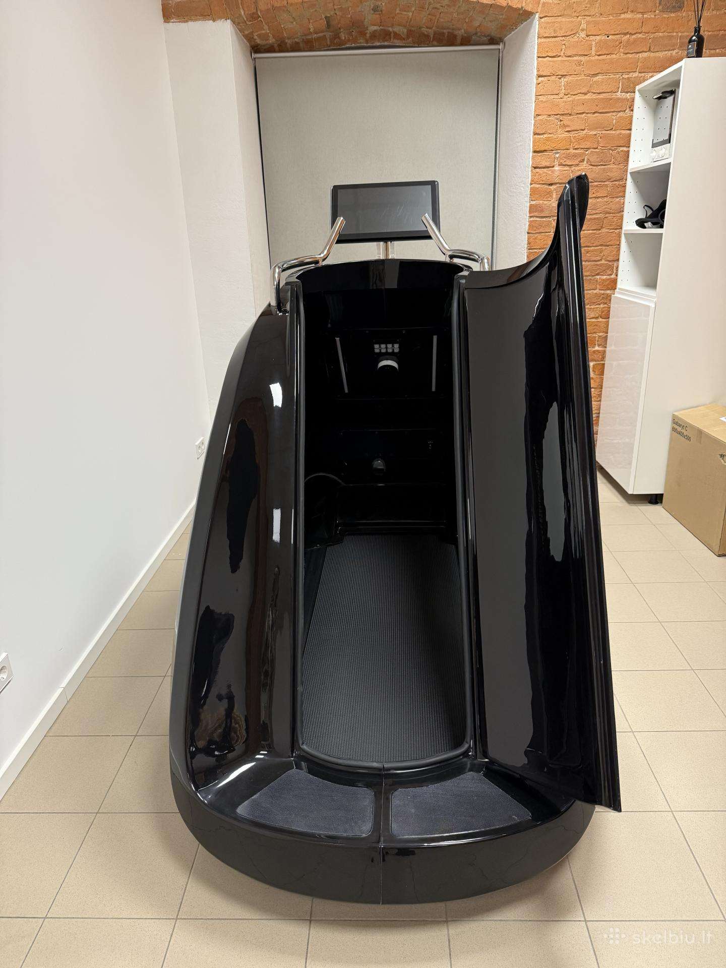 Bodyshape V2 Multivision(vakuuminis bėgimo takelis
