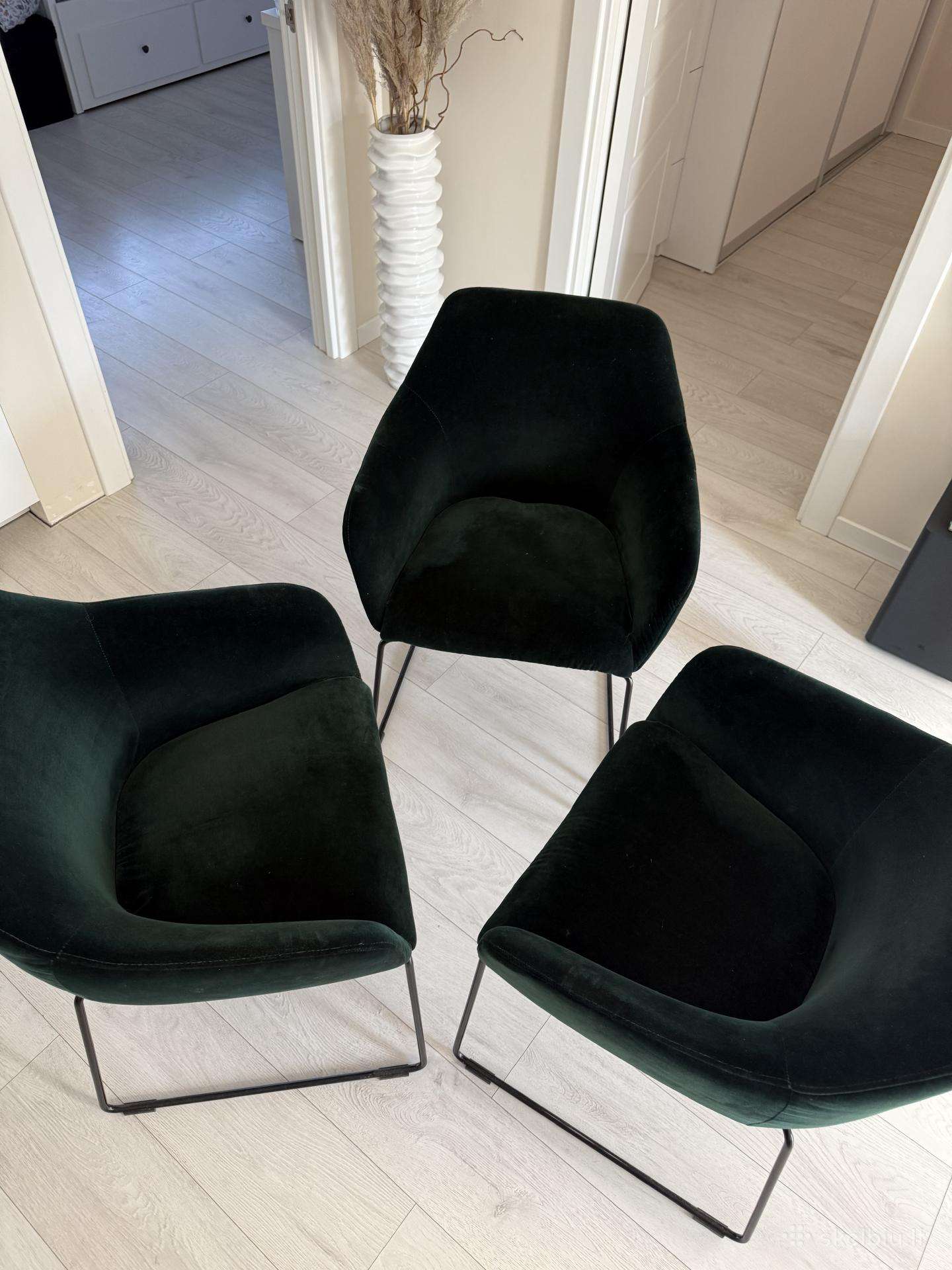 Veliūrines ikea kedes