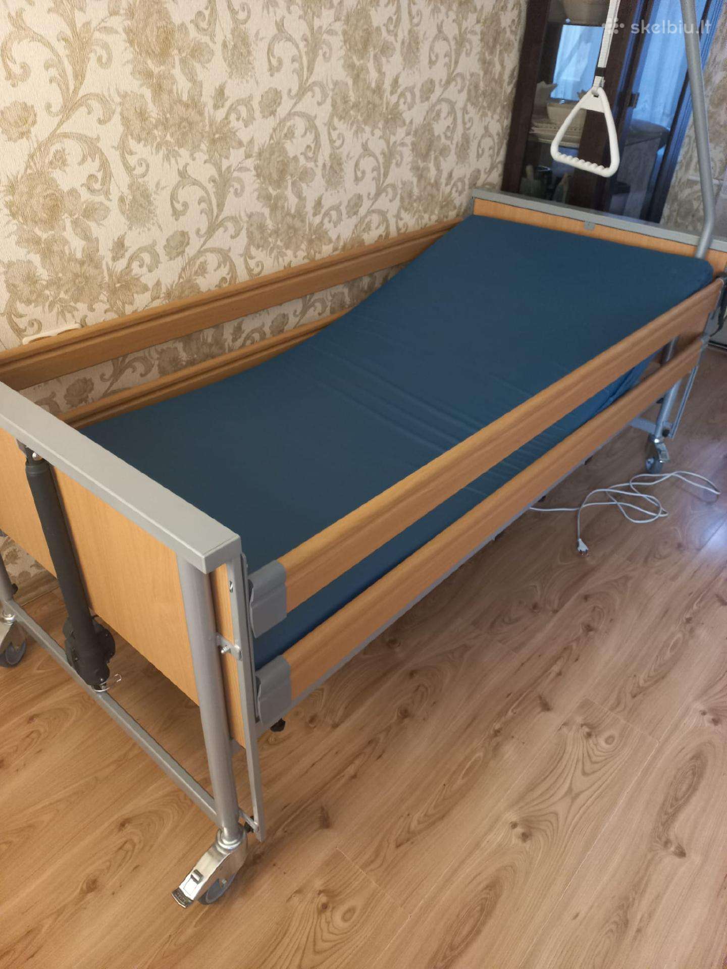 Funkcinė elektrinė slaugos lova