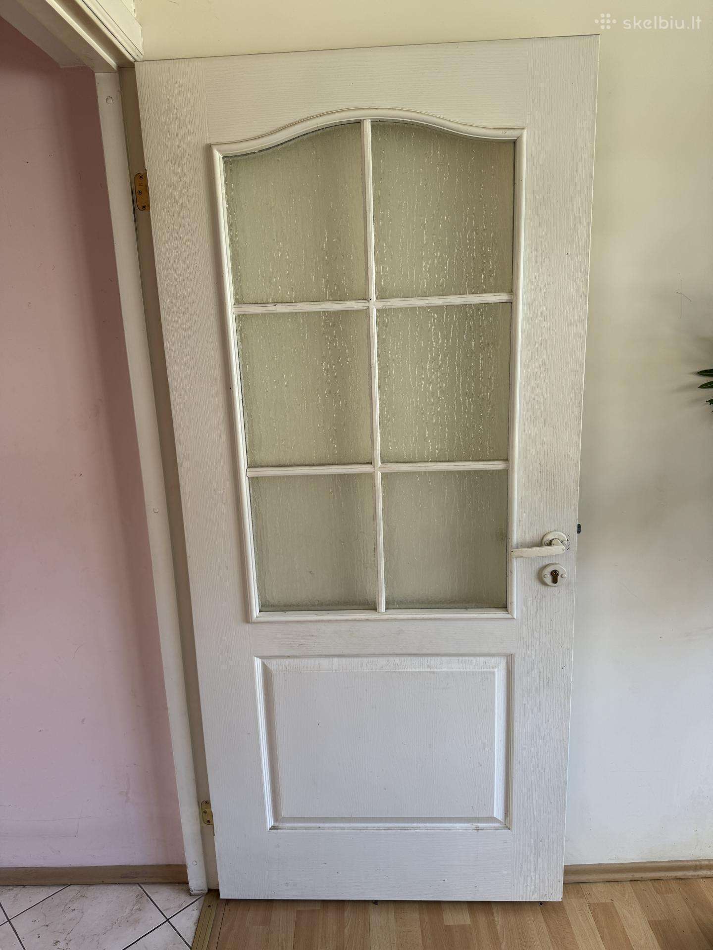 Baltos vidaus durys su staktomis (15 vnt.)