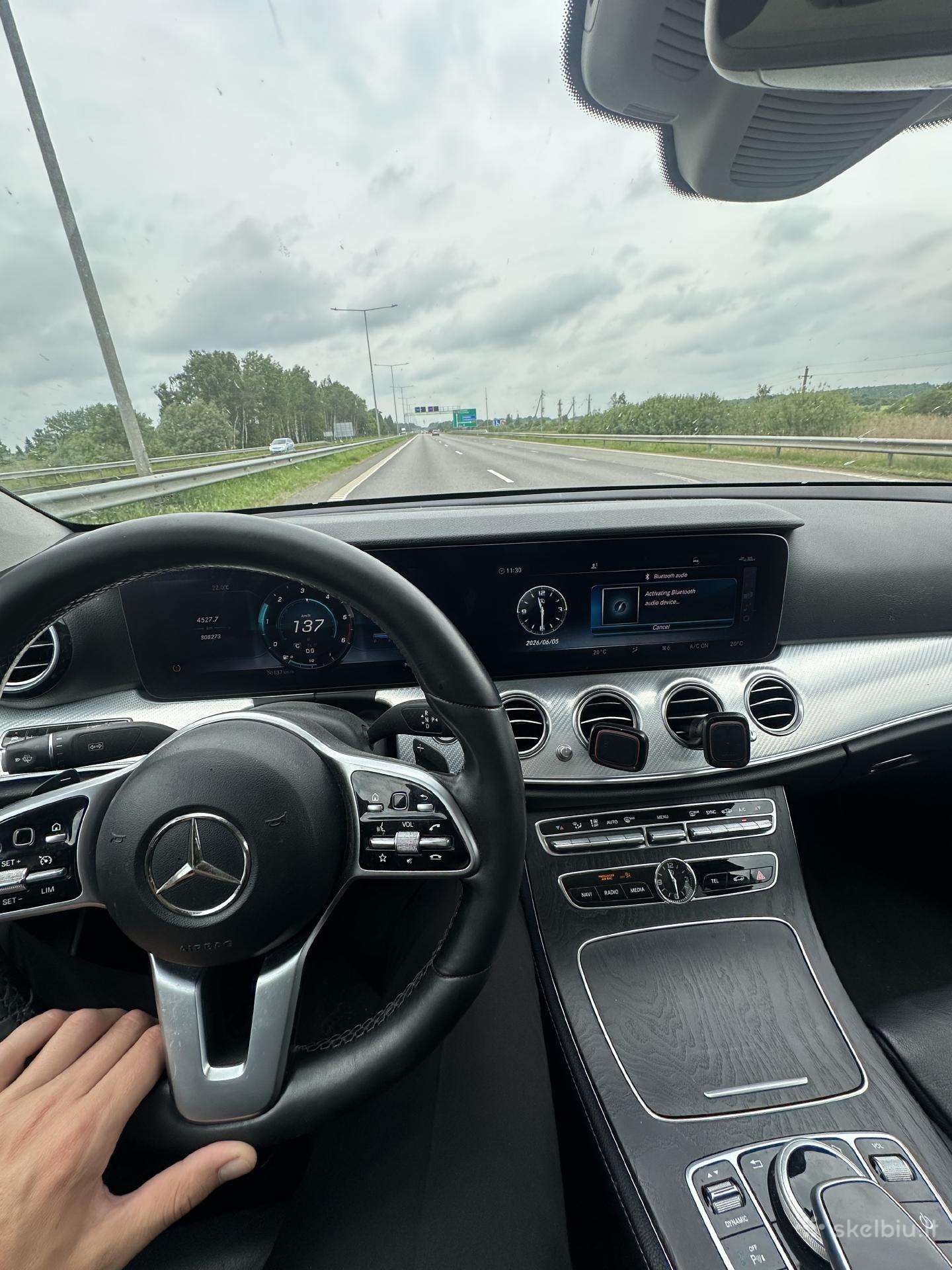 Mercedes-Benz S65 AMG, Седан