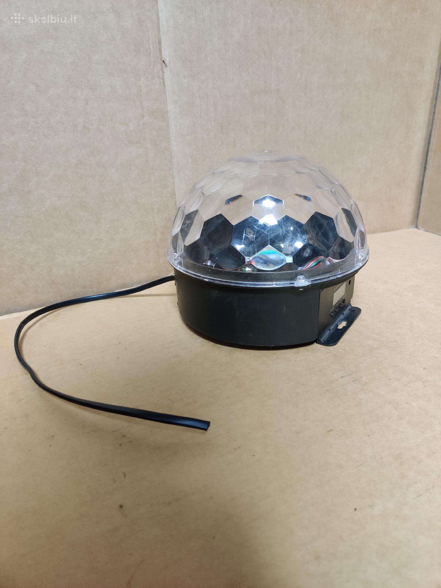 LED disko rutulys Beamz su defektu