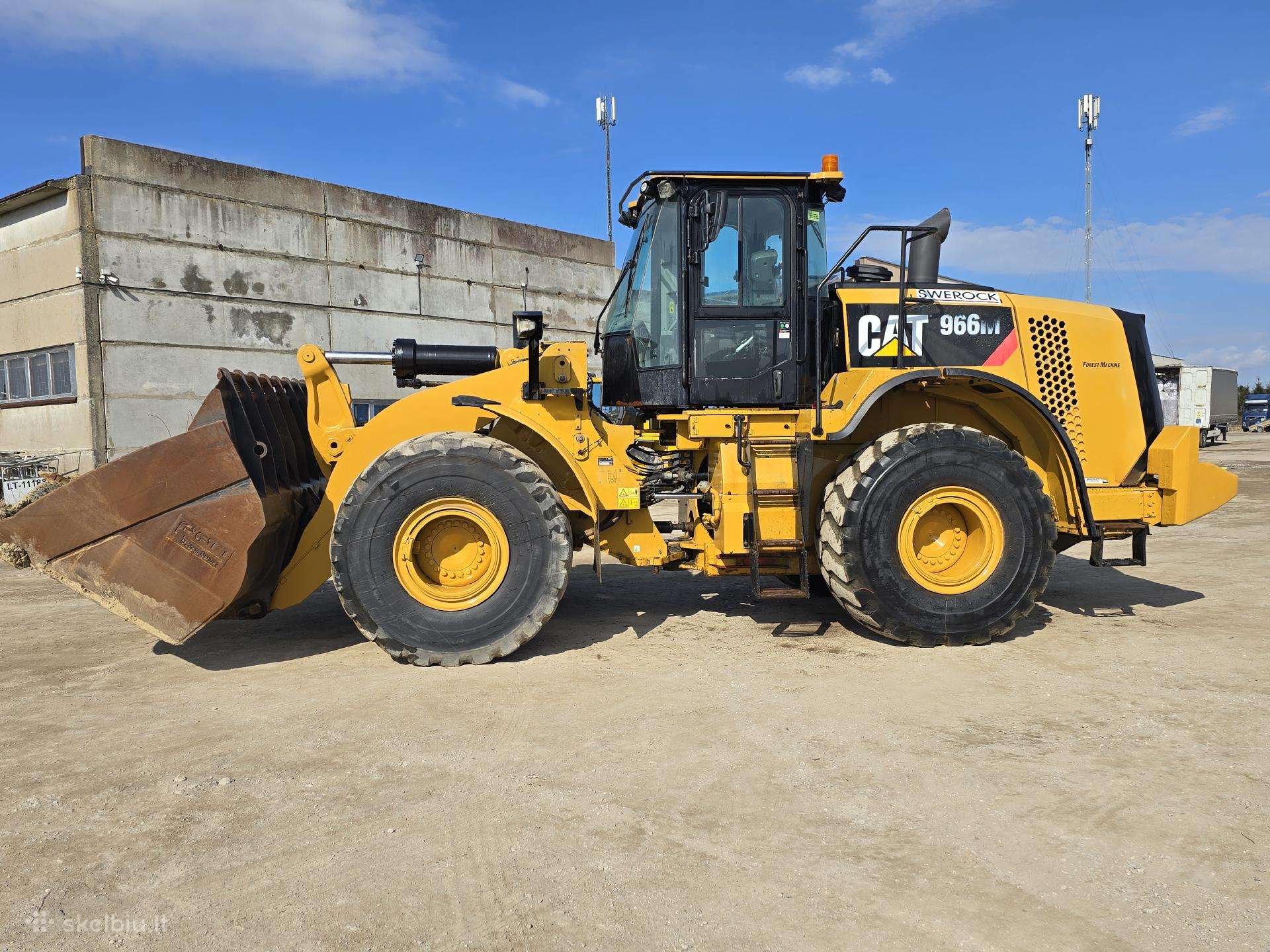 Cat 320, statybos transporto nuoma