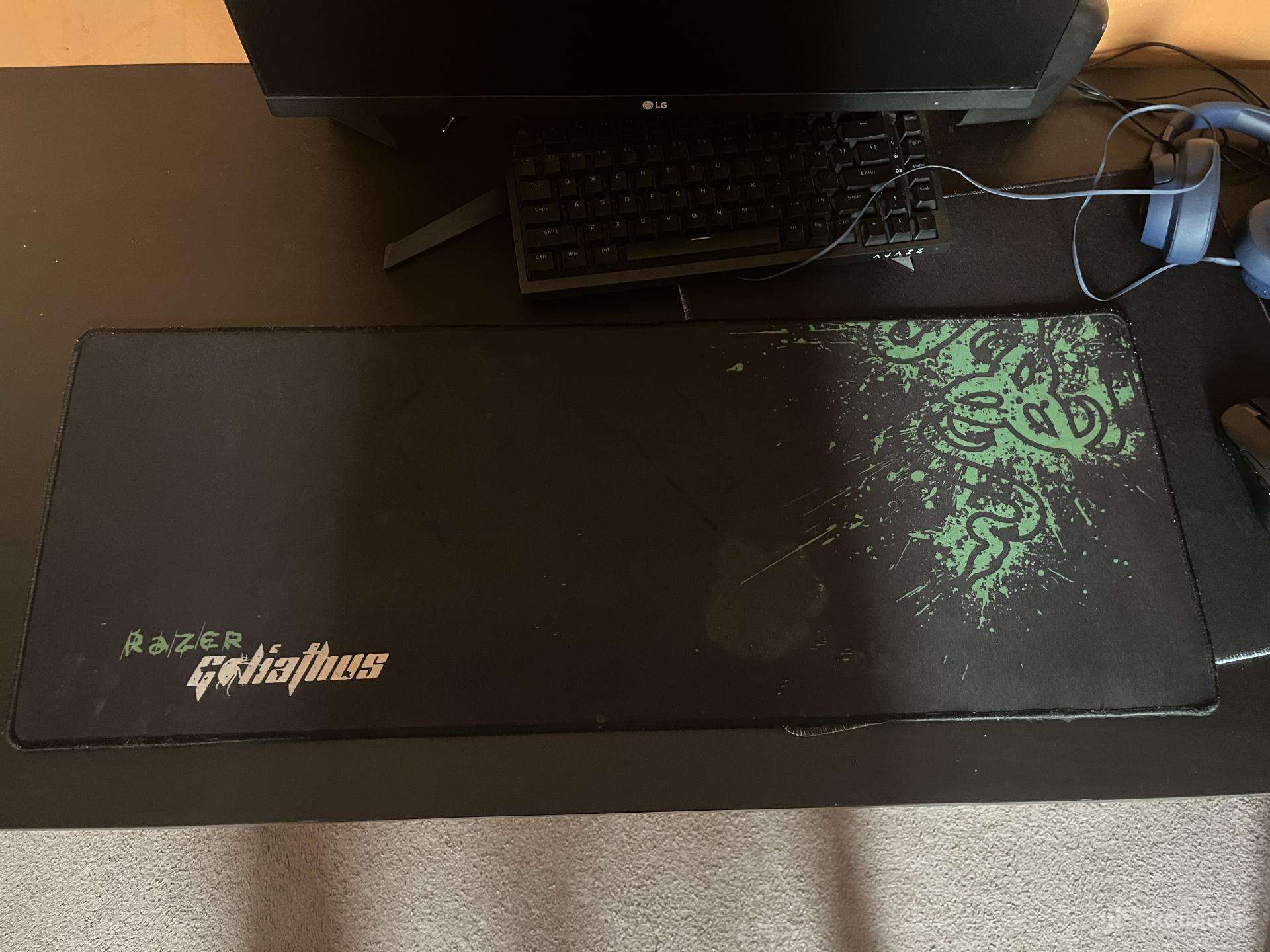 Razer kilimas