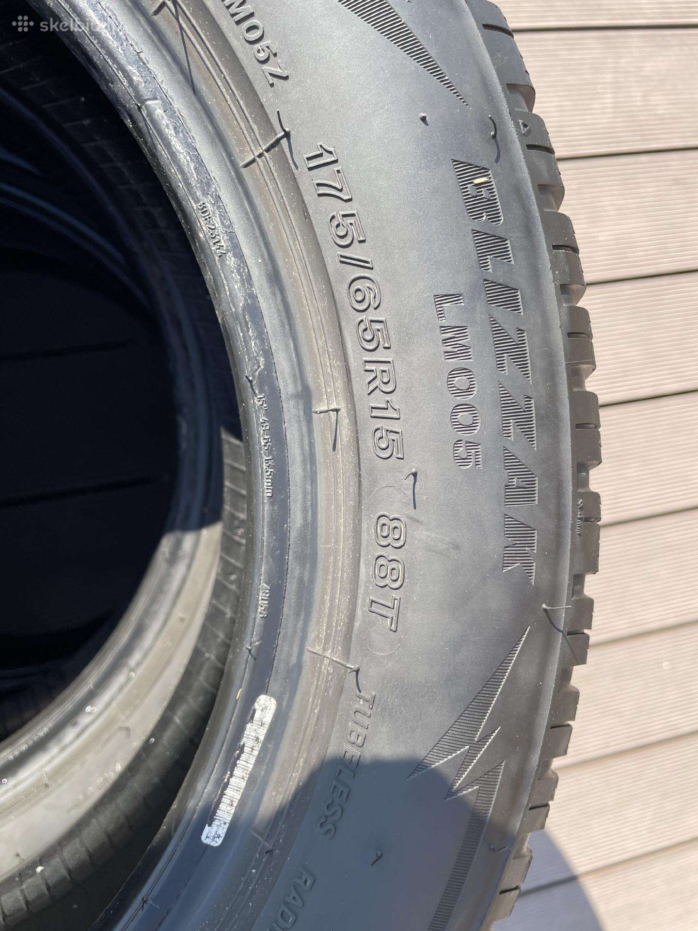 Bridgestone, зимние 175/65 R15