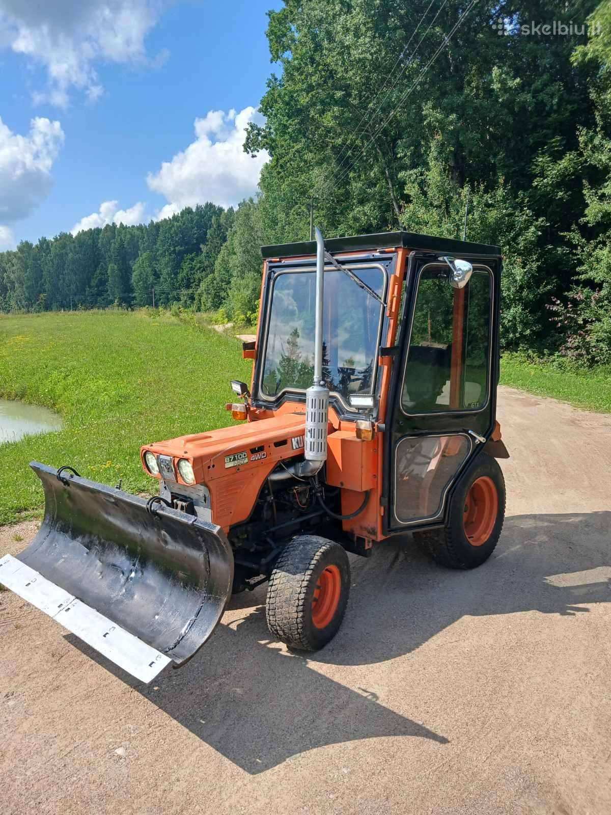 Kubota, traktoriai