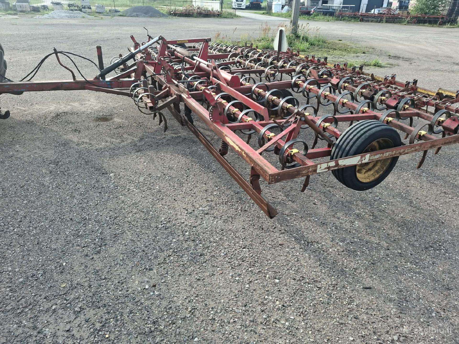 Vaderstad, kultivatoriai,akėčios