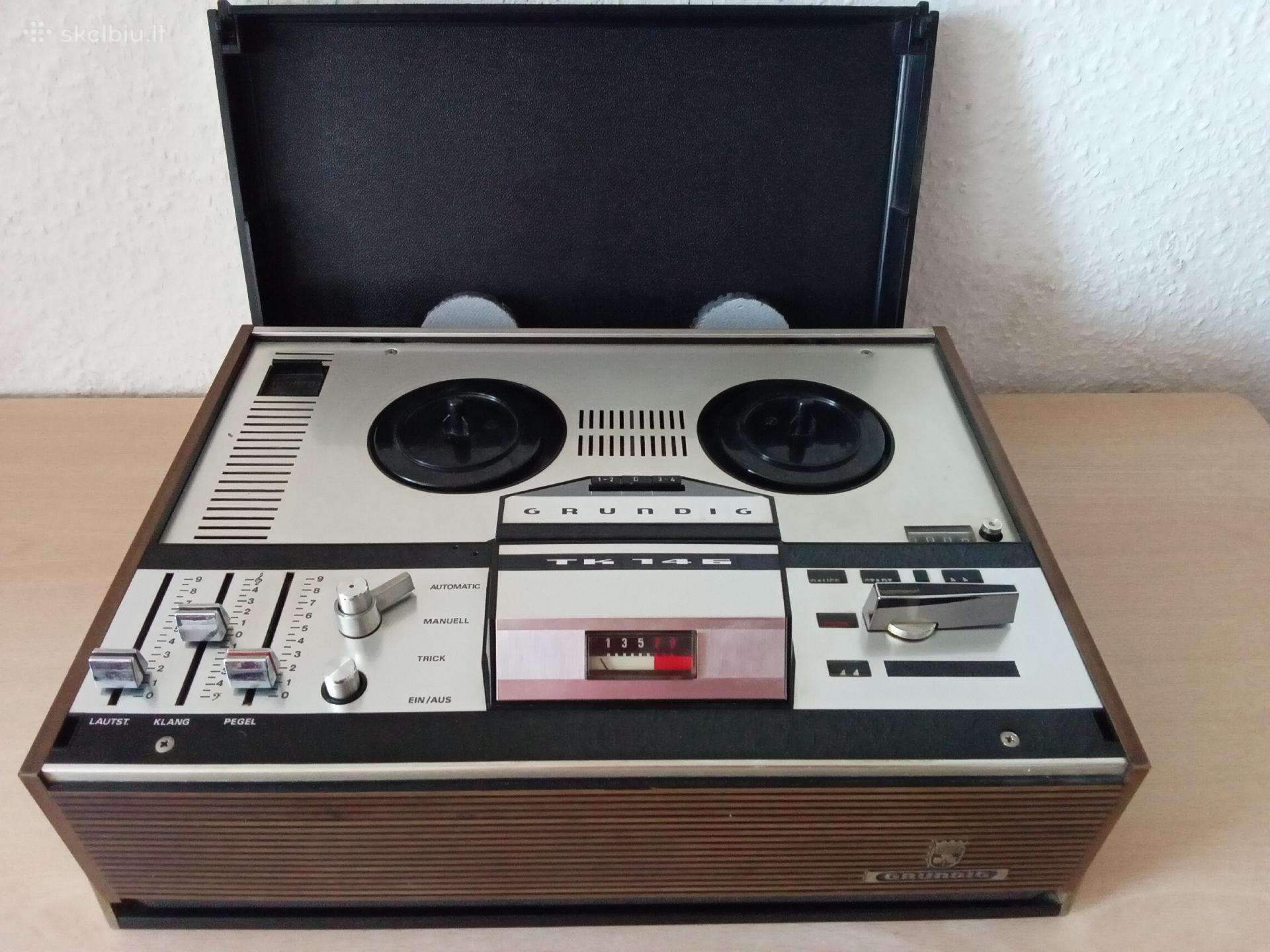 Grundig magnetolas