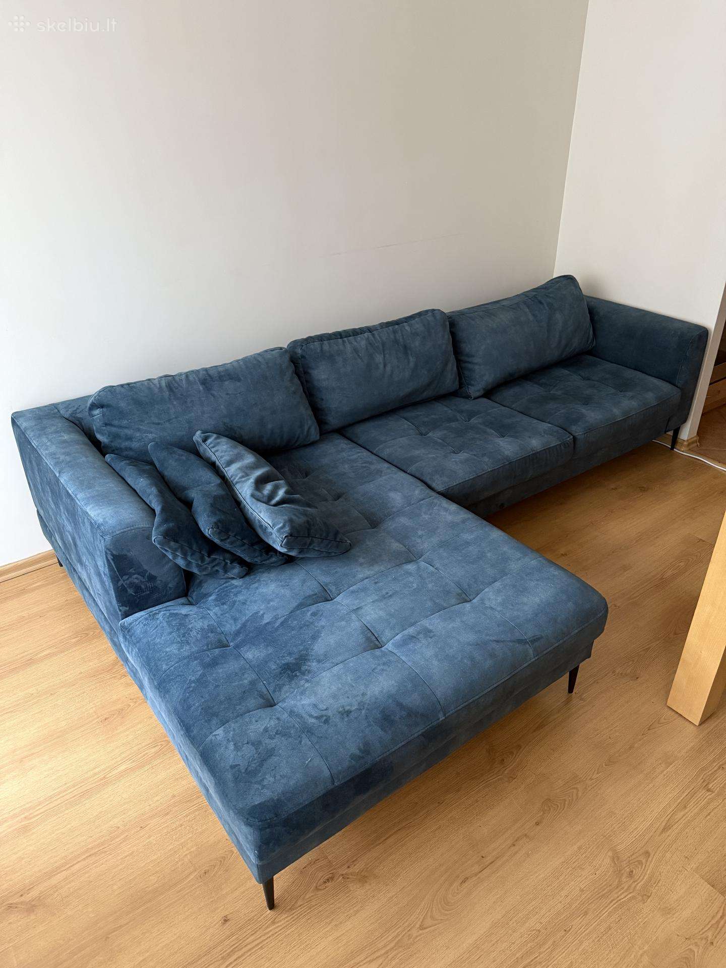 Minkštas kampas sofa Luzi su miego funkcija