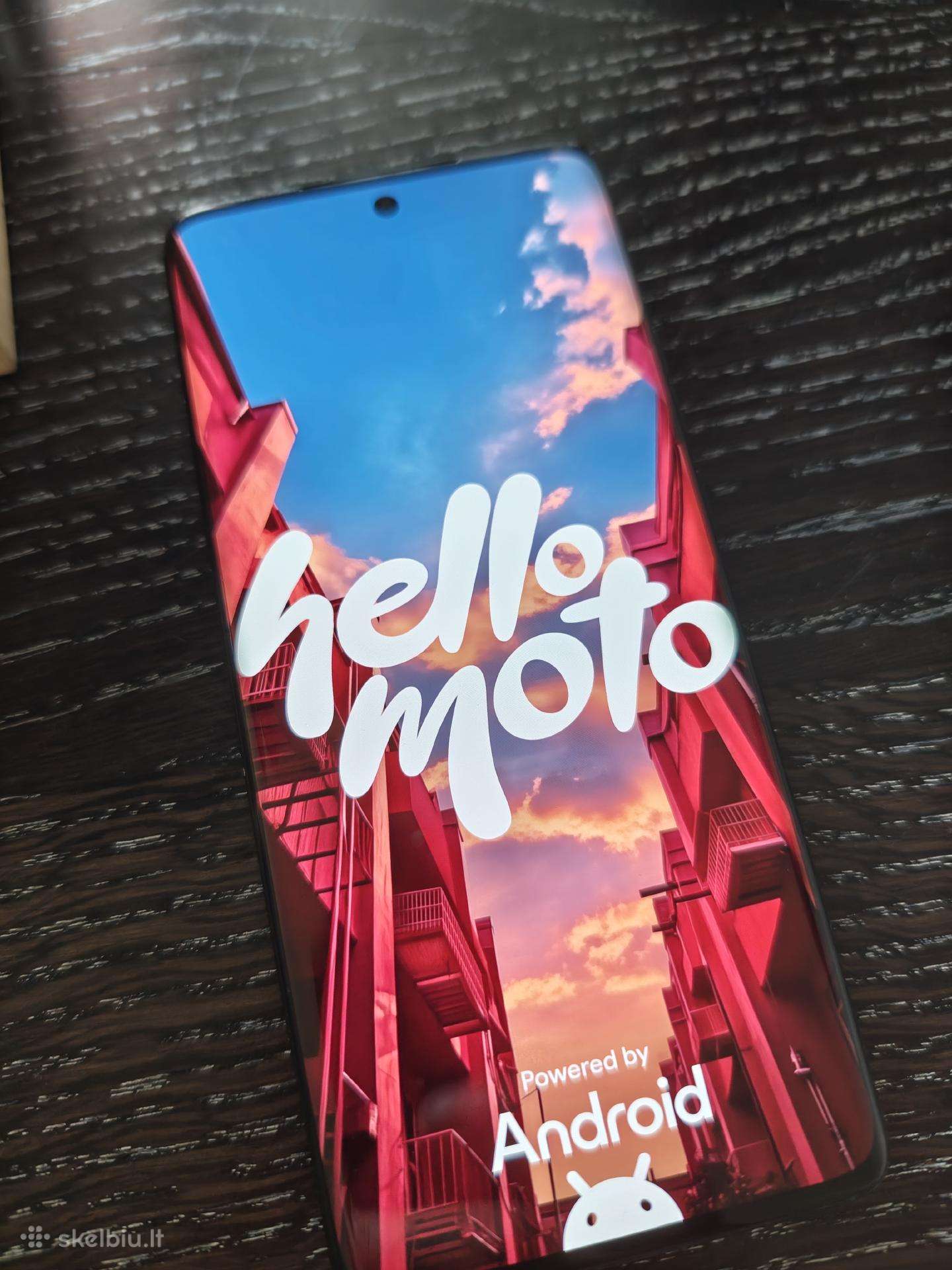 Motorola Edge 40 naudotas telefonas