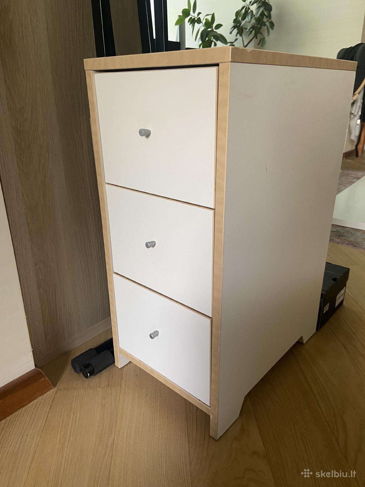 Ikea darbo stalas + stalčių spintelė – 20 €