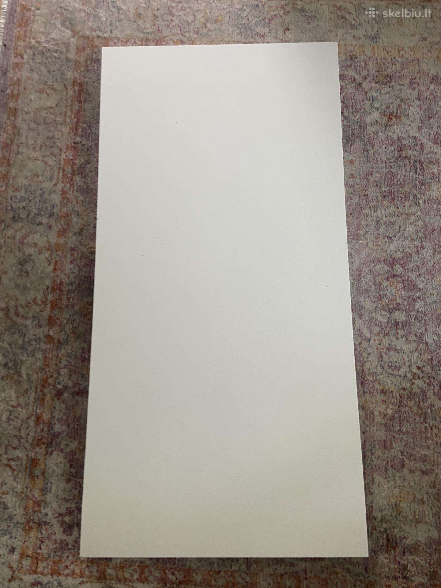 Ikea darbo stalas 10 €