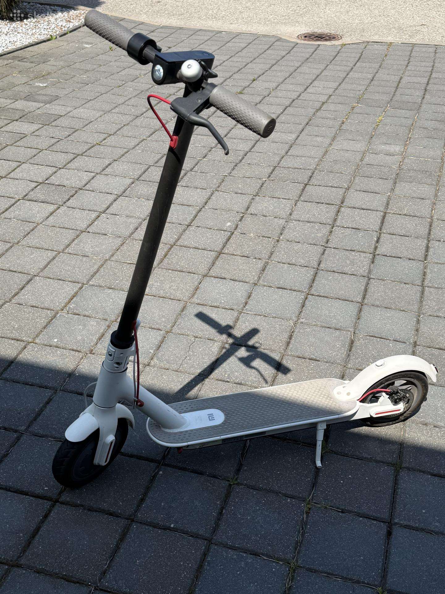 Xiaomi M365 elektrinis paspirtukas