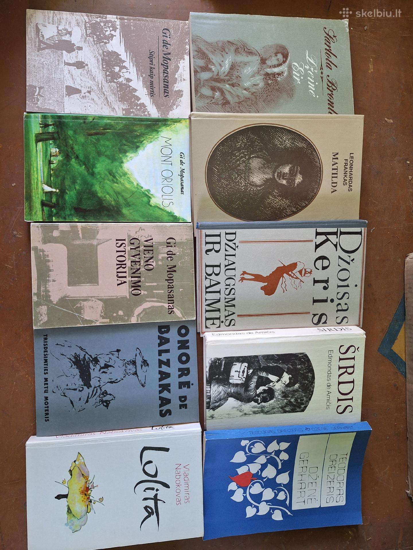 Parduodu naujas knygas (melodramos)