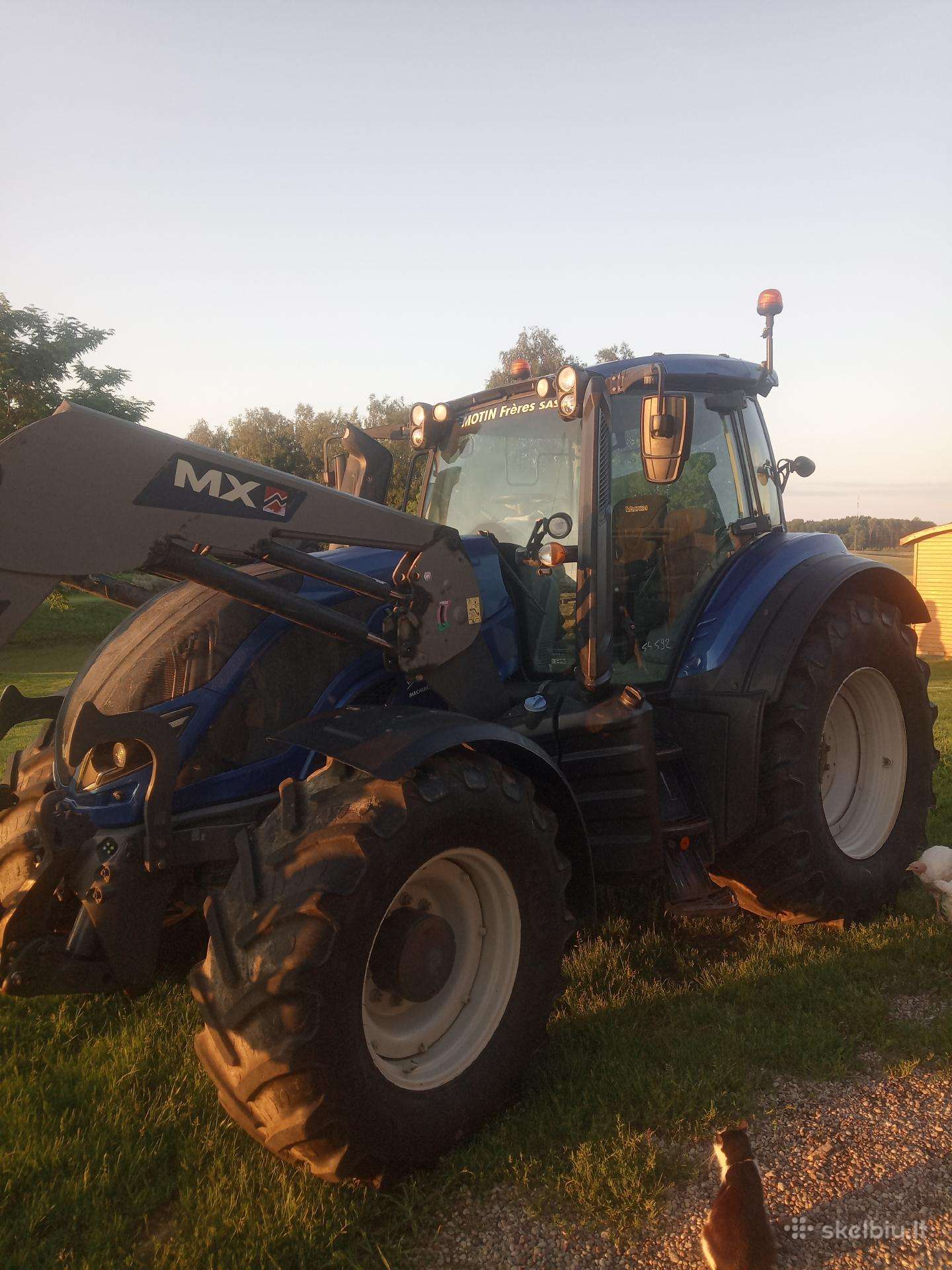 Valtra 154, tractors
