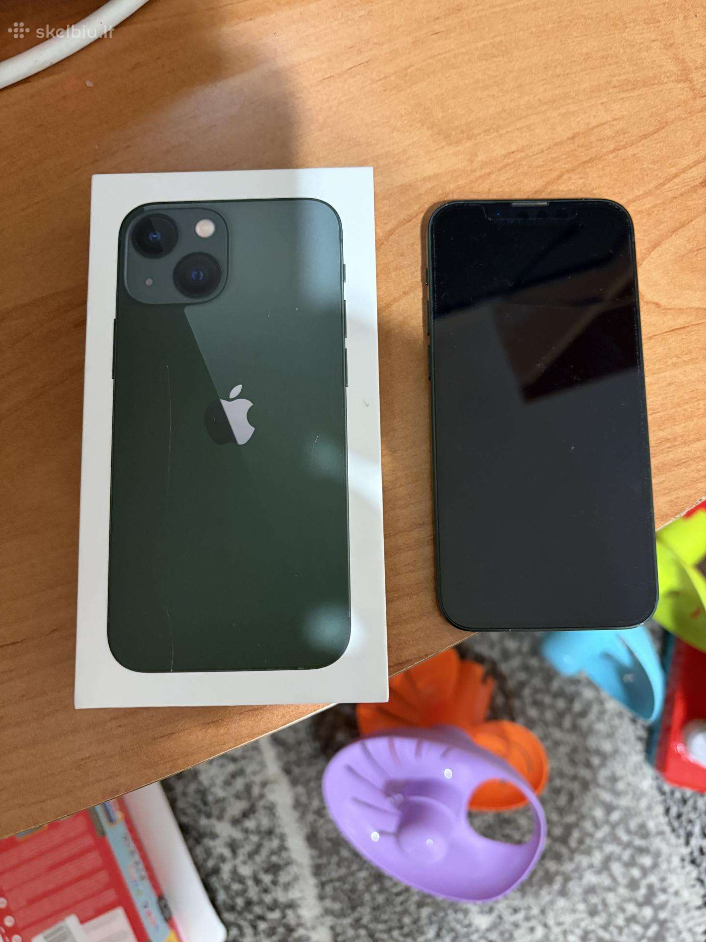 iPhone 13 mini