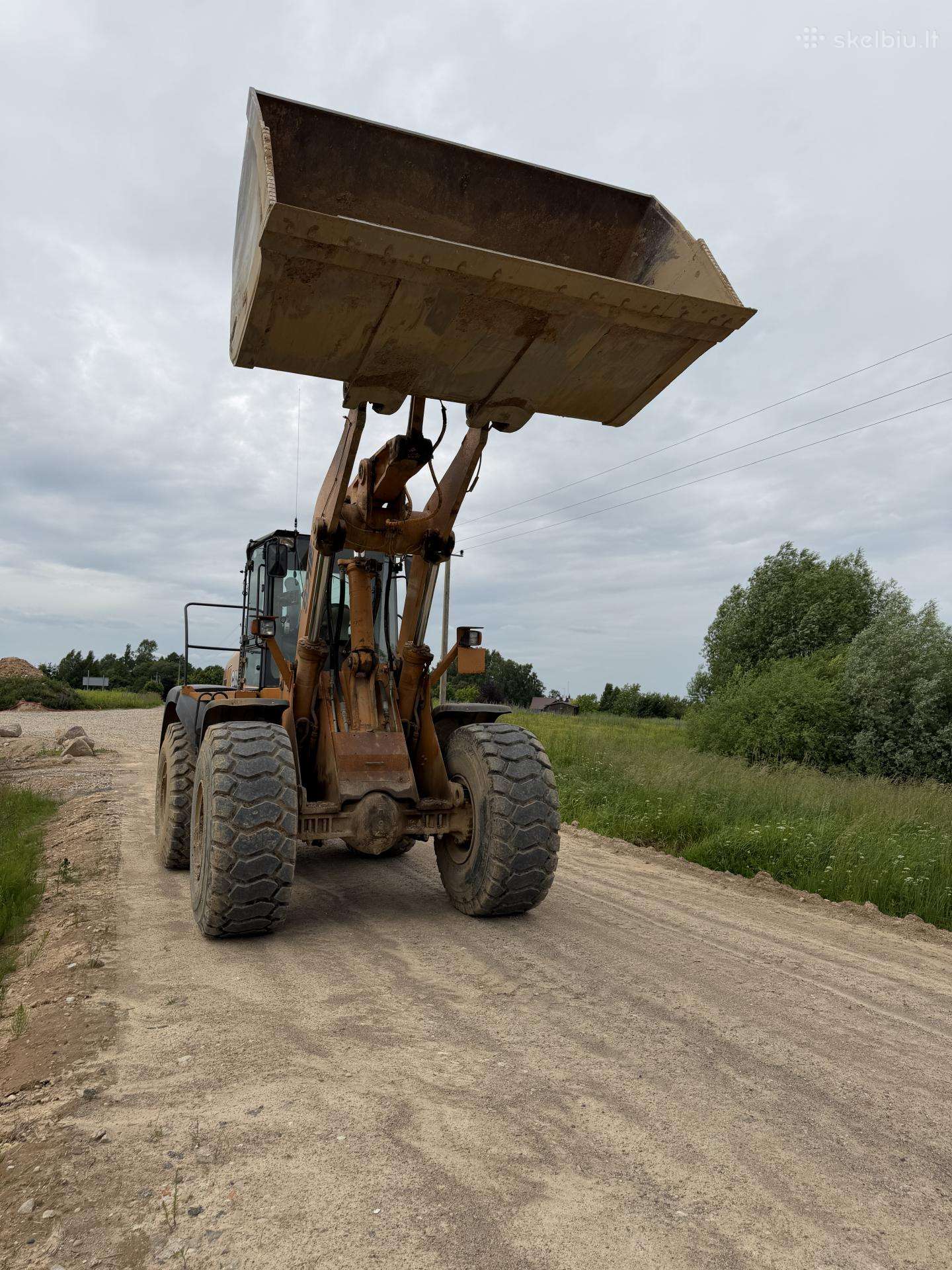 Case 921E, frontal loader