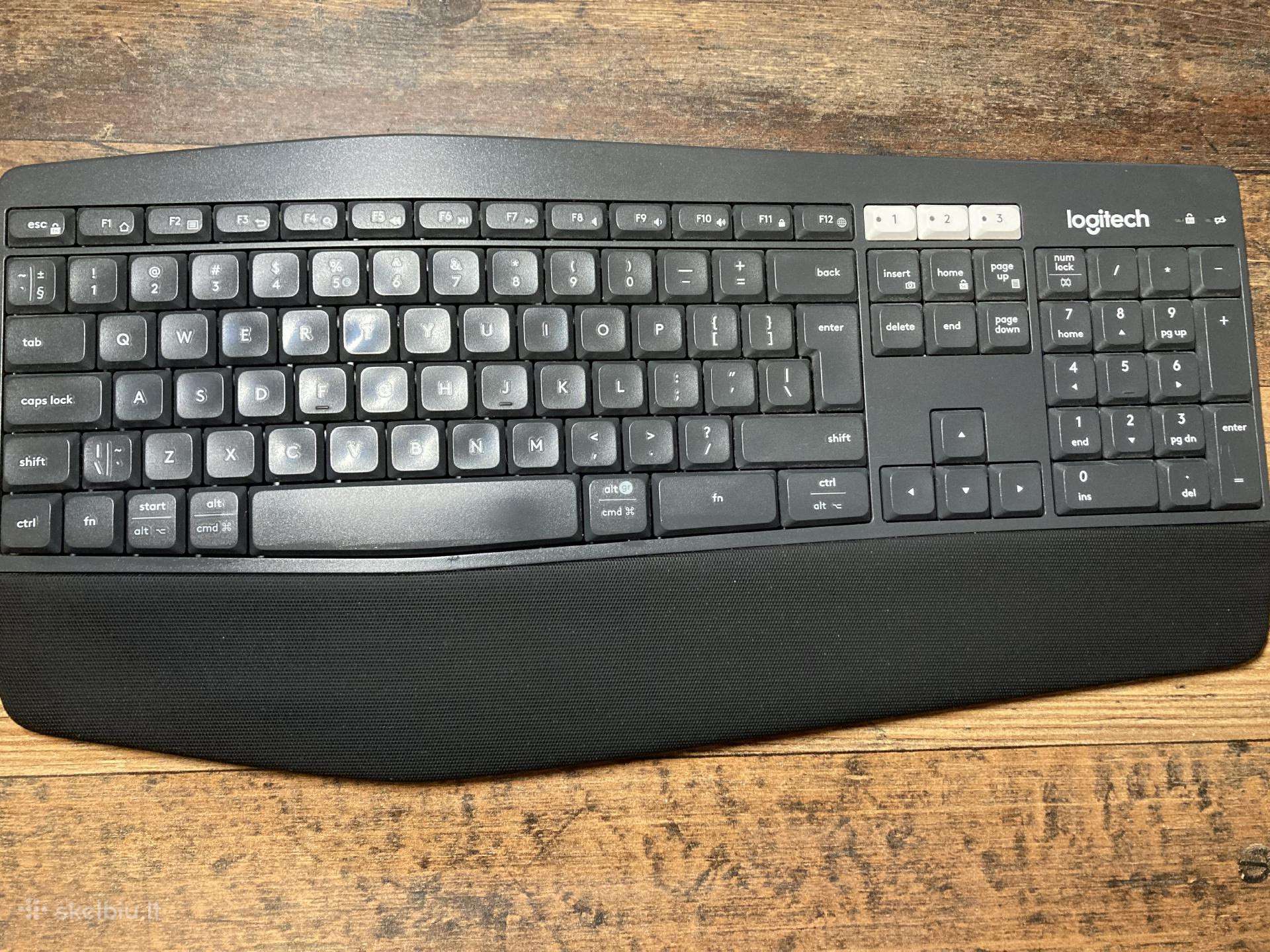 Logitech Performance klaviatūra