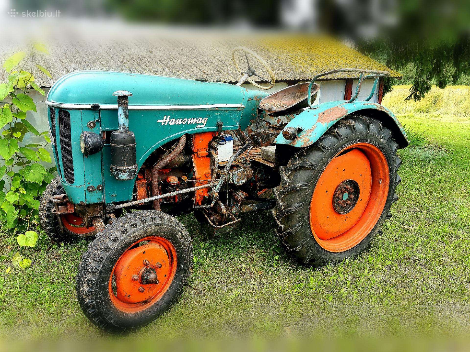 Kuriasi/važiuoja traktorius Hanomag R 217 S (1959)