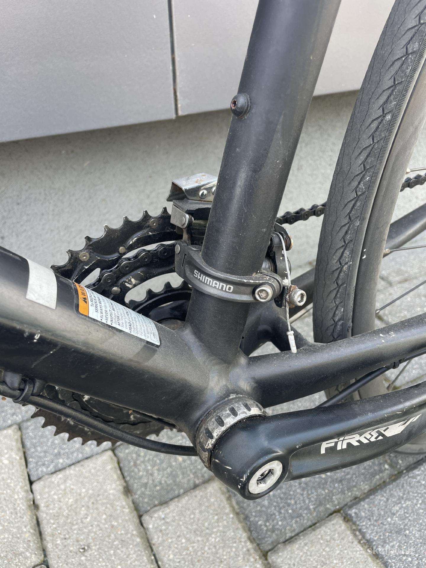 Hybrid bike Cannondale 28″