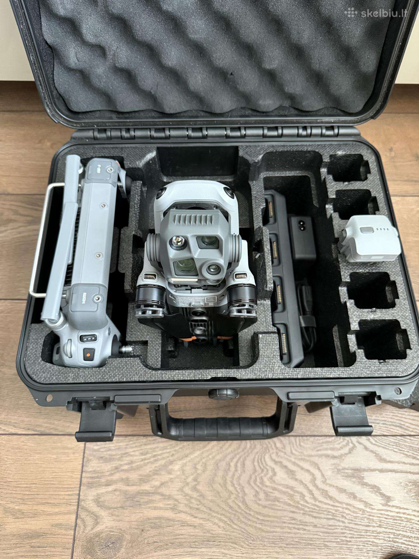 Dji 4t termovizorinis dronas