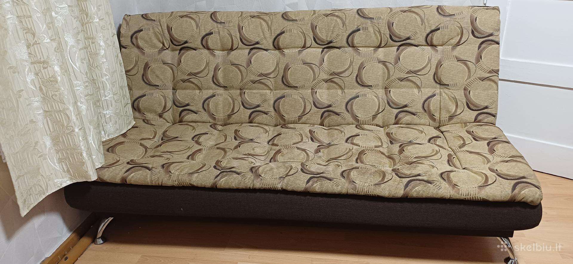 Parduodu naudota sofa-lova su patalynės dėže.