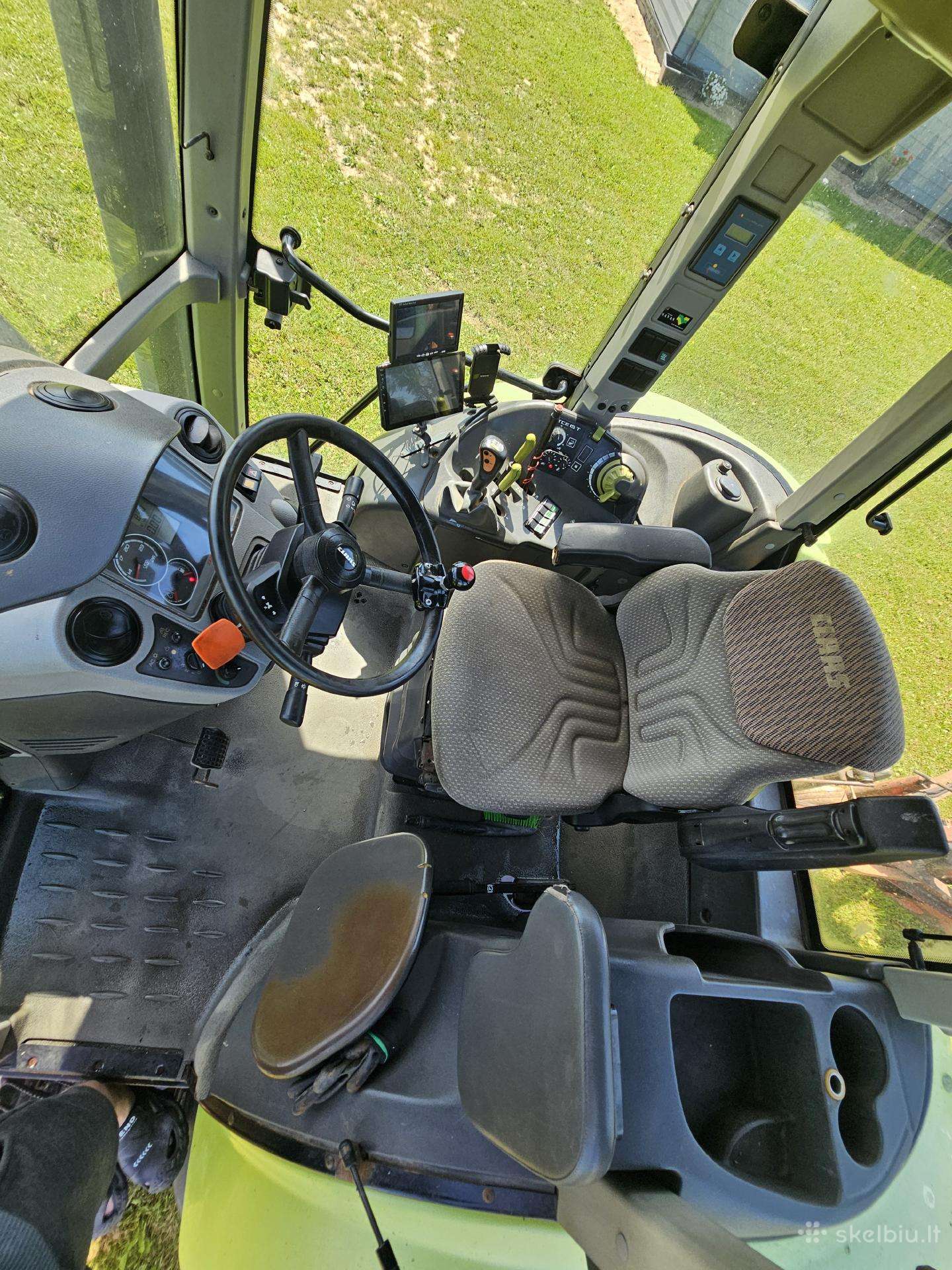 Claas 610, tractors