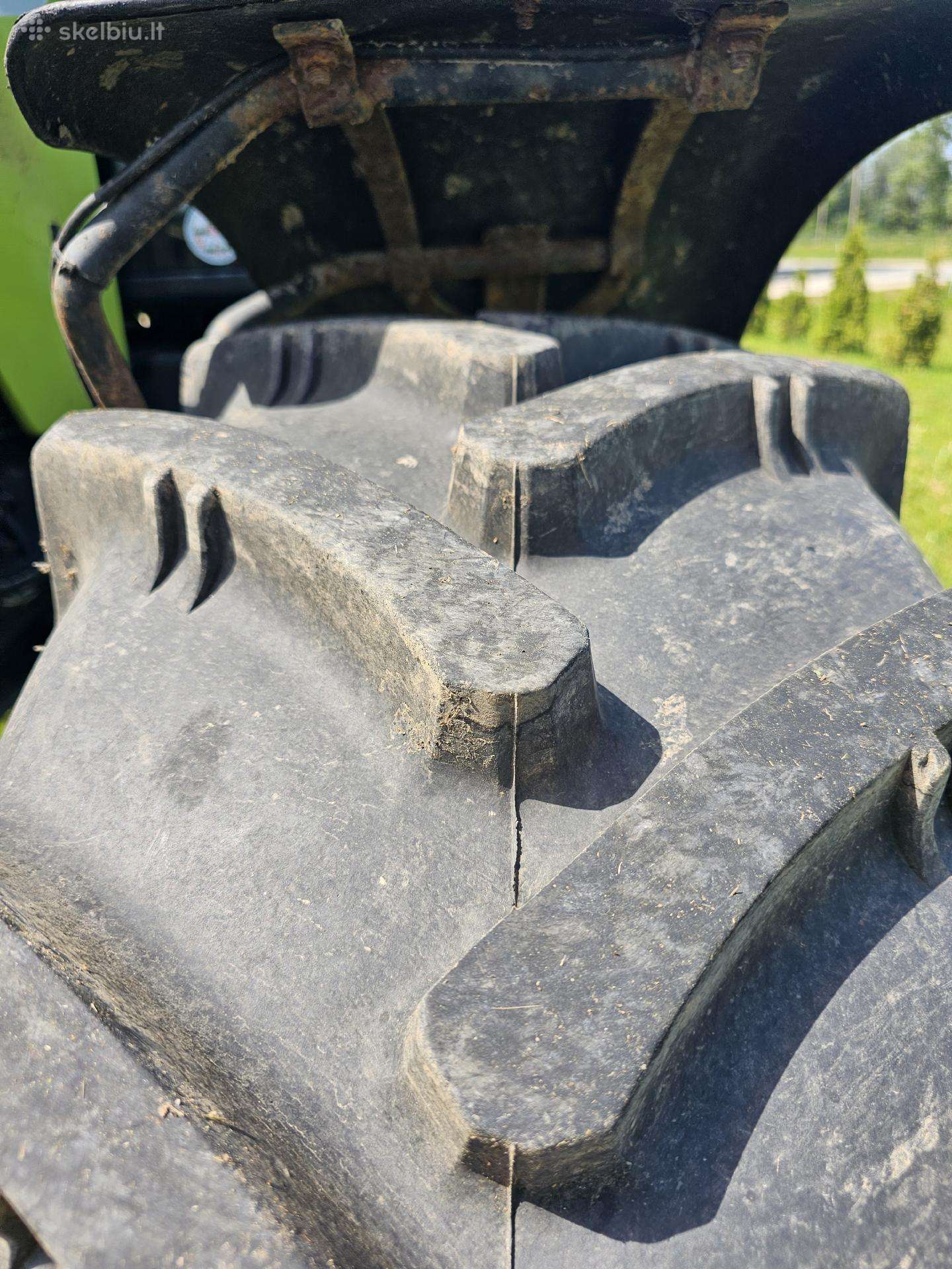 Claas 610, tractors